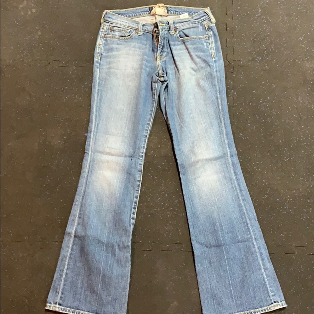 Women’s lucky brand jeans